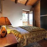 In With Balcony And Views Appartement