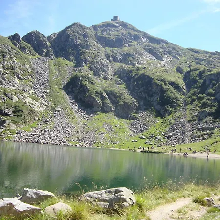 Apartman In With Balcony And Views *