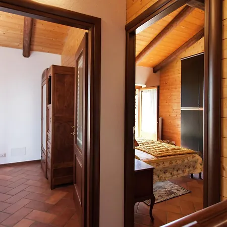 Apartman In With Balcony And Views *