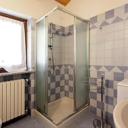 In With Balcony And Views Netro